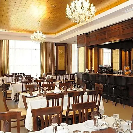 Rexton Hotel 4*